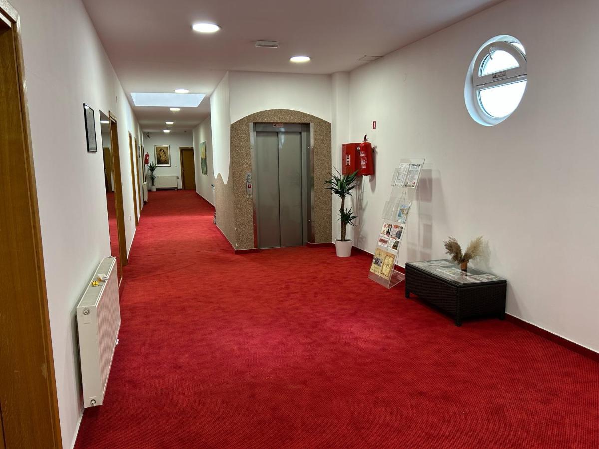 Rooms Laguna Sesvete Εξωτερικό φωτογραφία